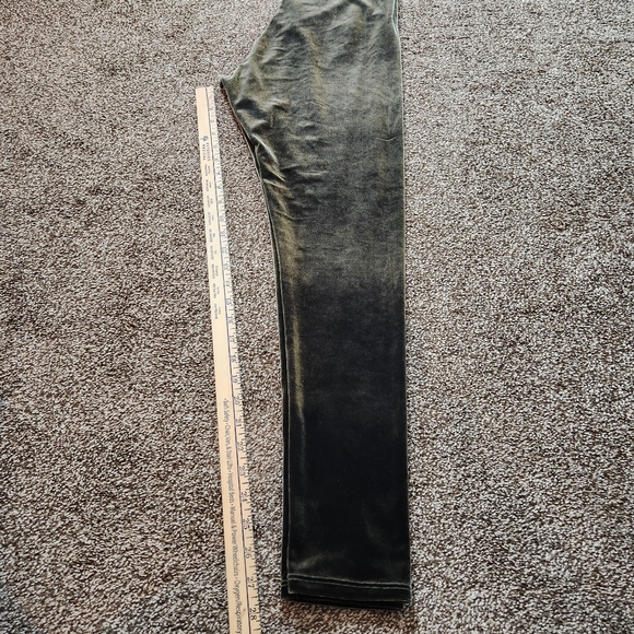 Commando Control Velvet Perfect Control Slimming Leggings In Dark Olive Size XL - Picture 7 of 7